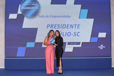 Alto Vale conquista destaque nacional com duas Salas do Empreendedor premiadas com Selo Diamante
